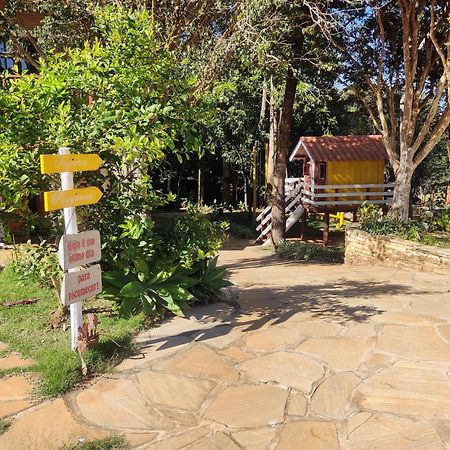 Pousada Muro De Pedra São Tomé das Letras Екстериор снимка