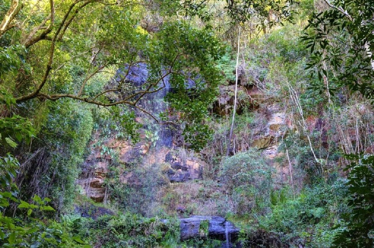 Pousada Muro De Pedra São Tomé das Letras Екстериор снимка